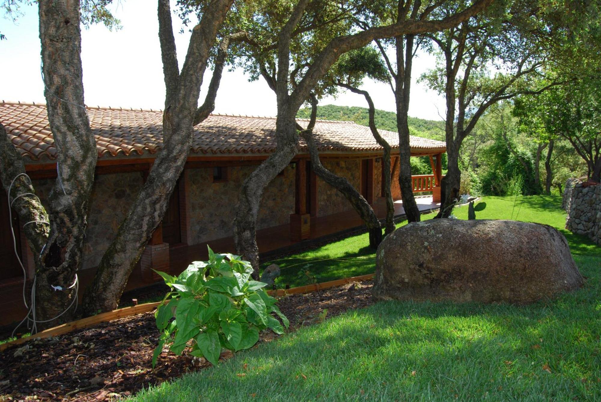 La Quercia Guest House Arbus Exterior photo
